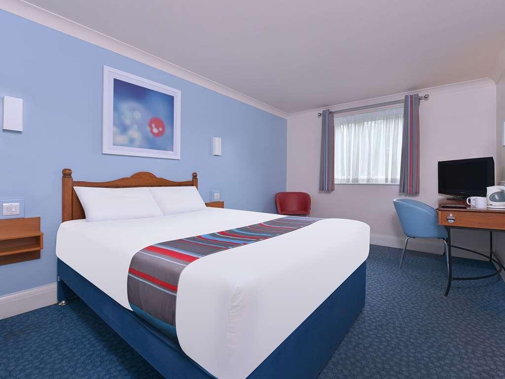 Travelodge Walton On Thames Camera foto
