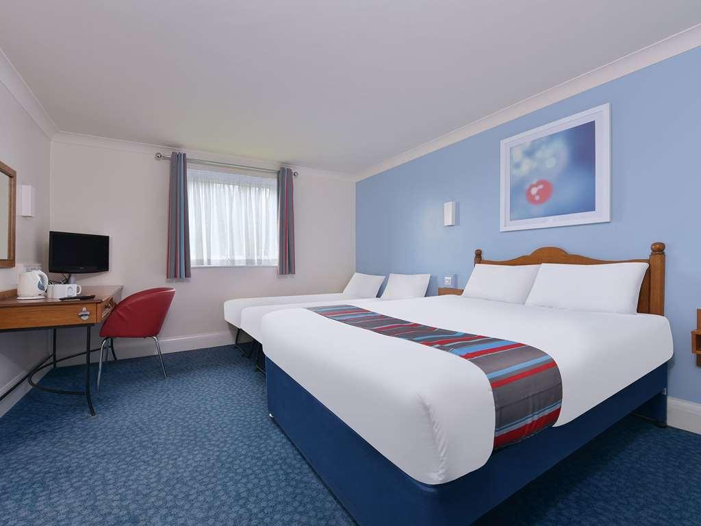 Travelodge Walton On Thames Camera foto
